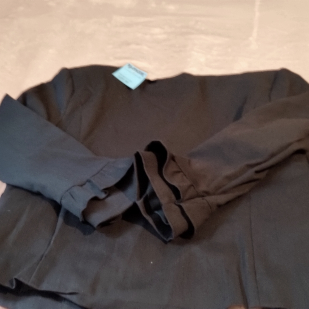 NWT Black Ruffled Jacket - Picture 2 of 5